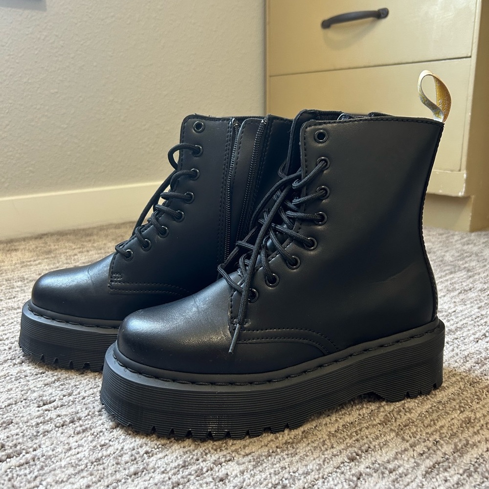 DR Martens- V JADON II MONO BLACK